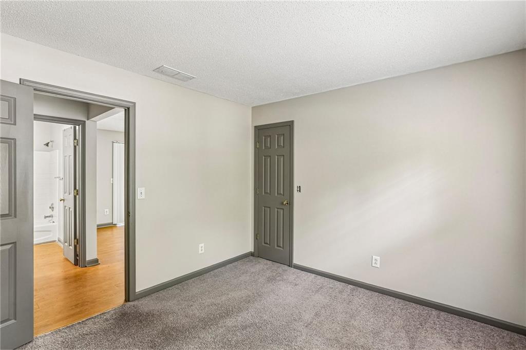 7842181 Property Photo 26