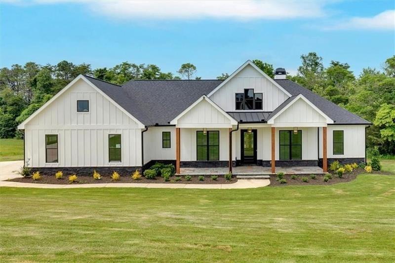 300 Eminence Peak Property Photo 1