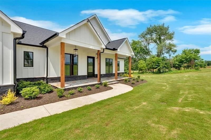 300 Eminence Peak Property Photo 3