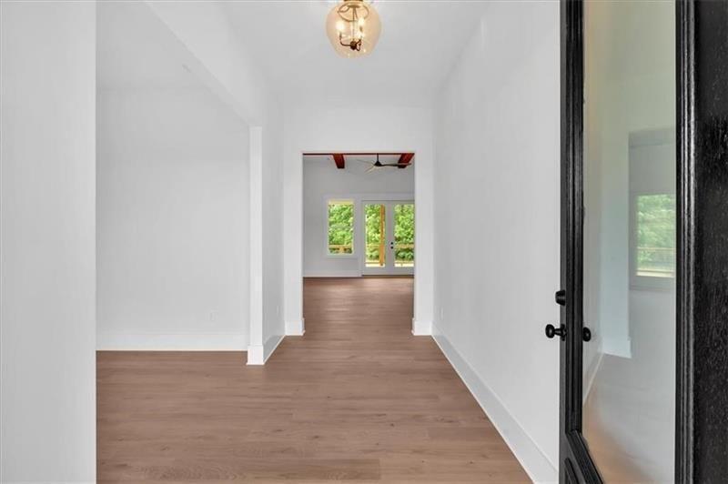 300 Eminence Peak Property Photo 8