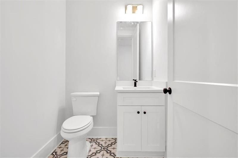 300 Eminence Peak Property Photo 25