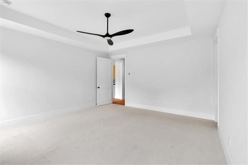 300 Eminence Peak Property Photo 27