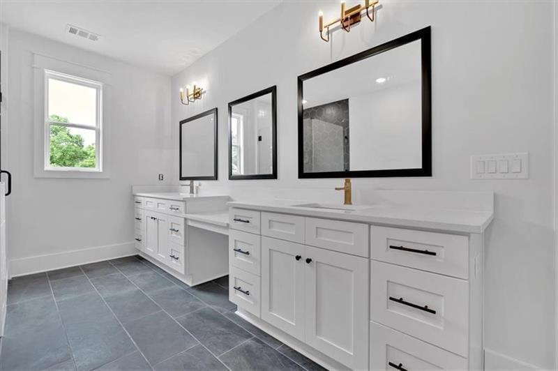 300 Eminence Peak Property Photo 30
