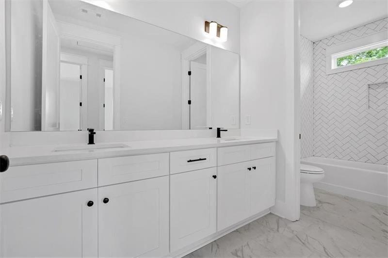 300 Eminence Peak Property Photo 40