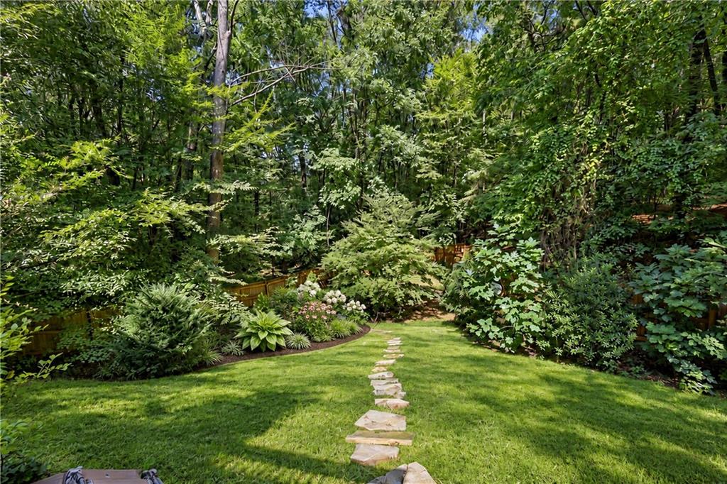 3832 Whitney Place Property Photo 16