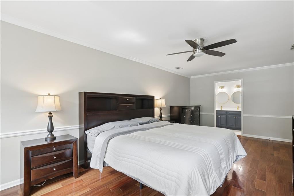 3832 Whitney Place Property Photo 18