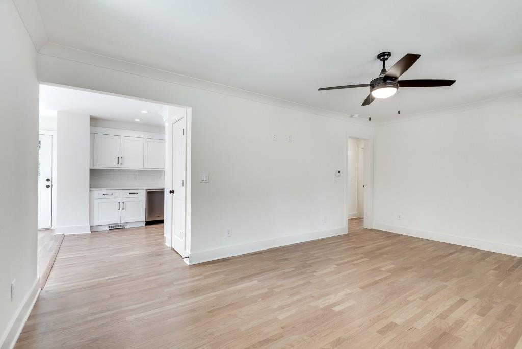 1861 Dyer Circle Property Photo 7