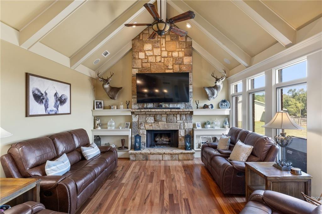 1051 Gresham Road Property Photo 16