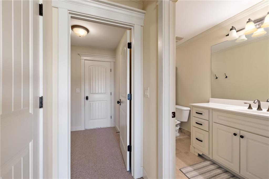 1051 Gresham Road Property Photo 37