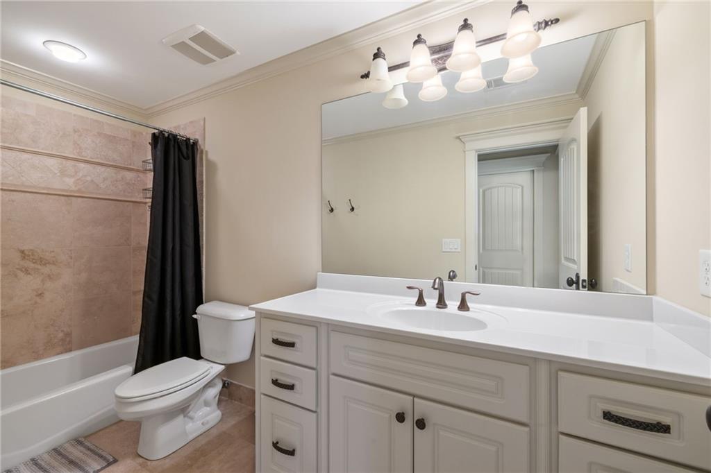 1051 Gresham Road Property Photo 38