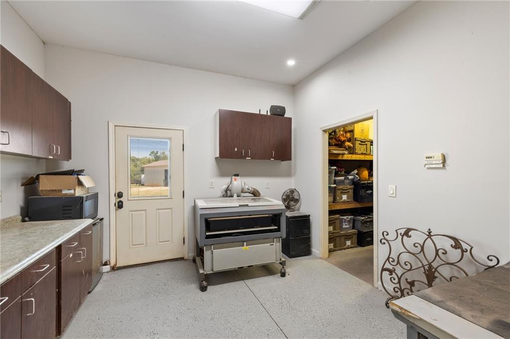 1051 Gresham Road Property Photo 42