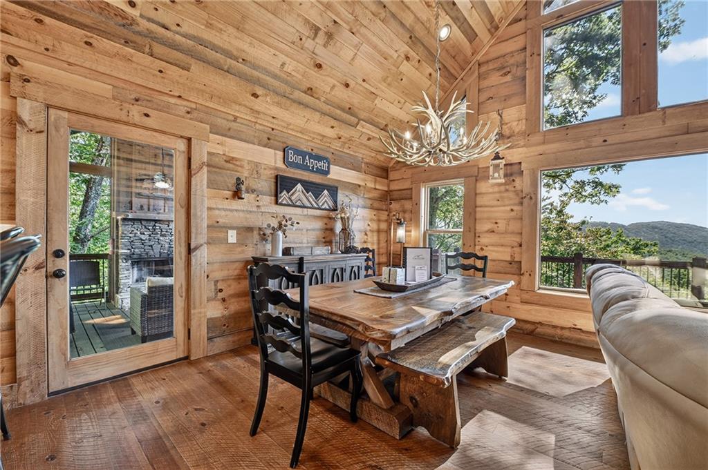 300 Cloudland Trace Property Photo 14