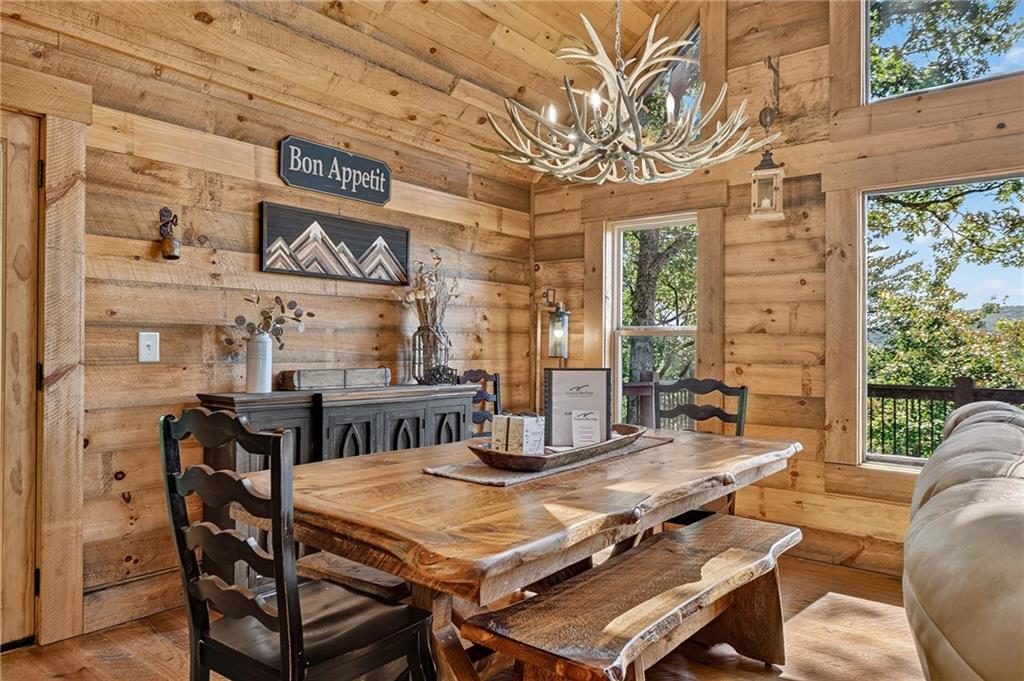 300 Cloudland Trace Property Photo 15