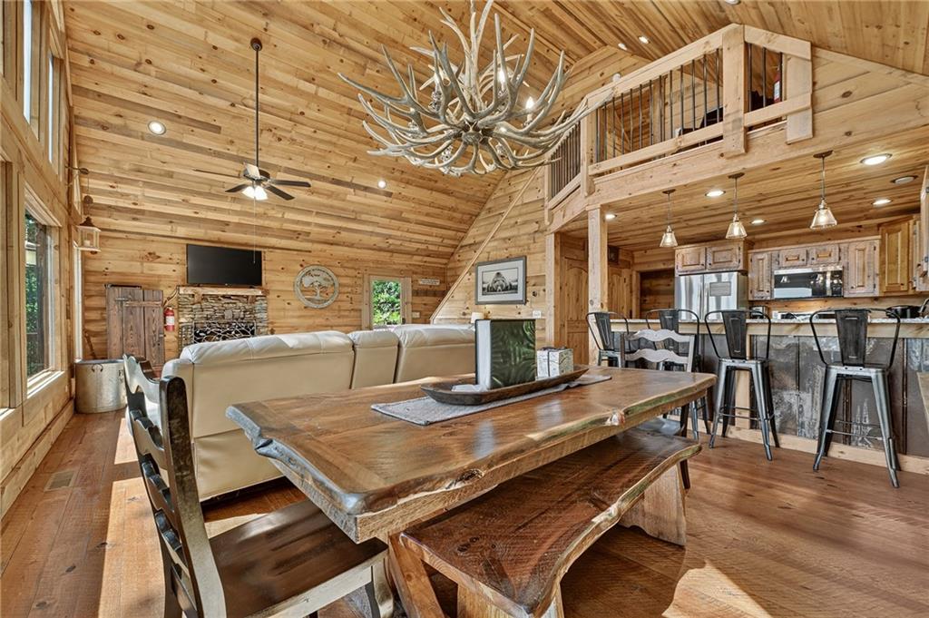 300 Cloudland Trace Property Photo 16