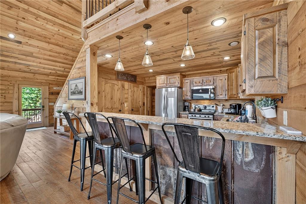 300 Cloudland Trace Property Photo 17