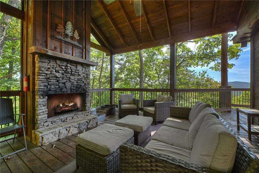 300 Cloudland Trace Property Photo 23