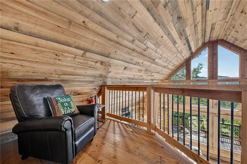 300 Cloudland Trace Property Photo 35