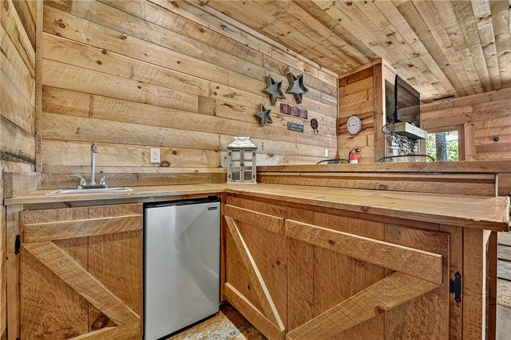 300 Cloudland Trace Property Photo 46