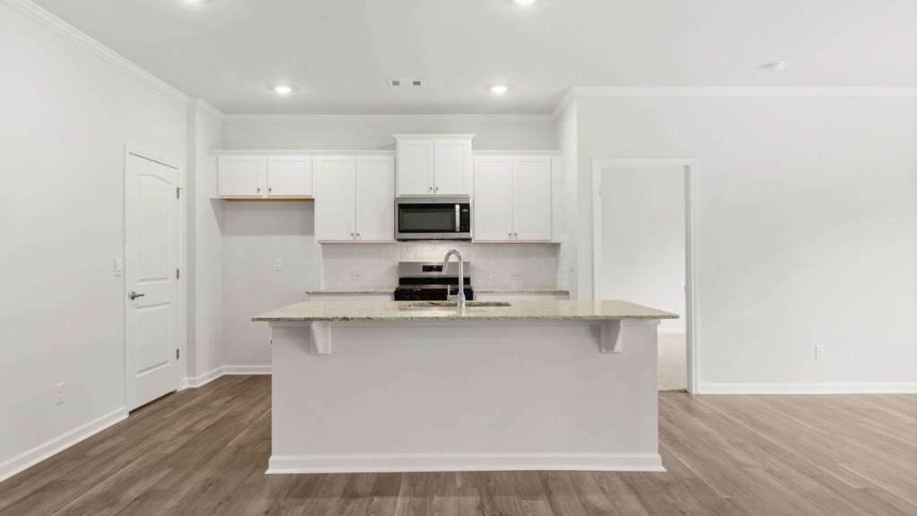 8158 Coldstream Drive Property Photo 6