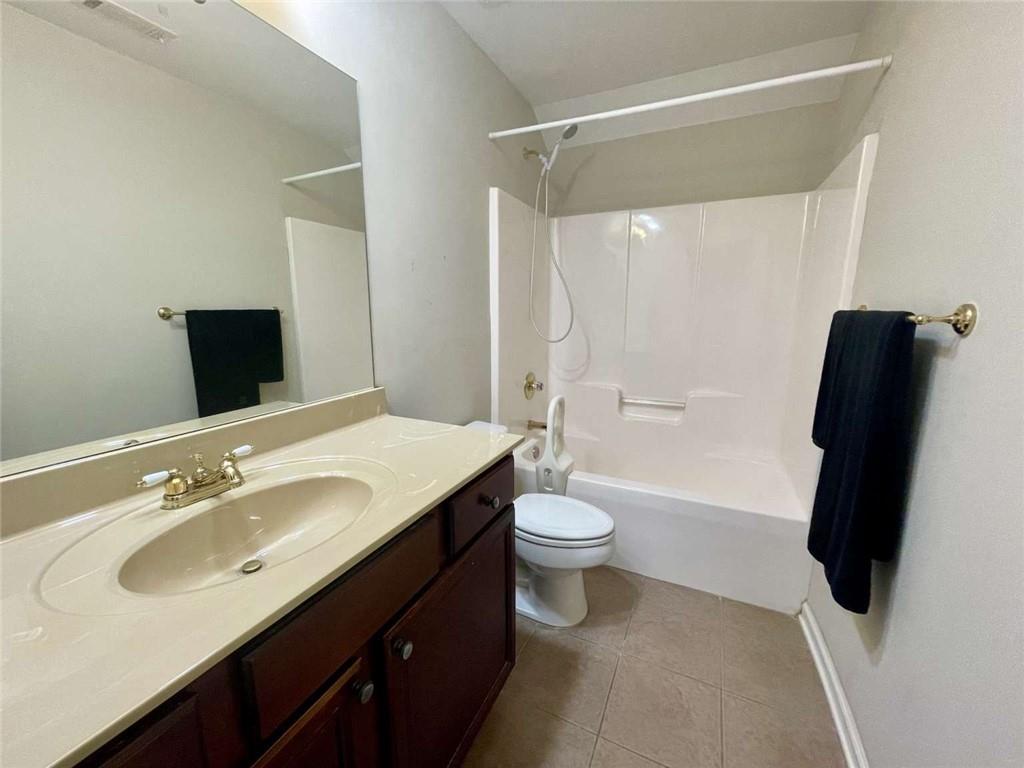 930 Vinings Drive Property Photo 18