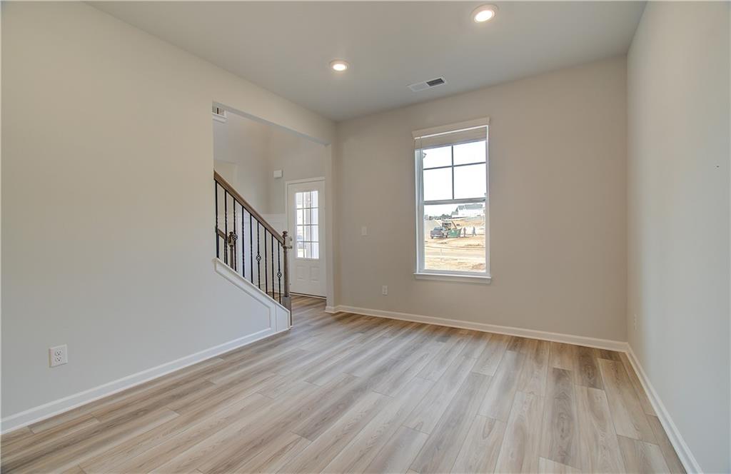 213 Delta Drive Property Photo 6