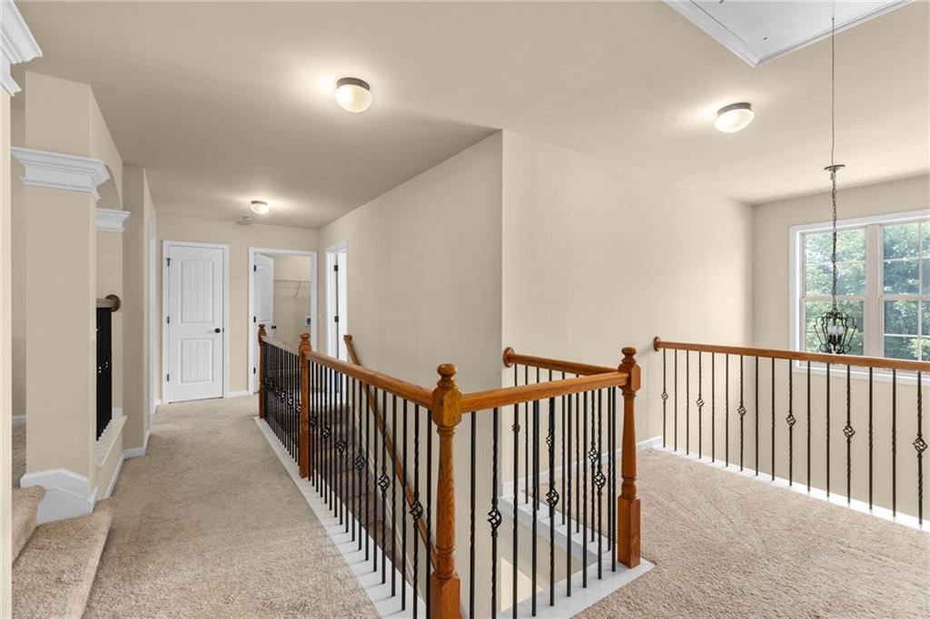 1075 Crescent Ridge Drive Property Photo 30