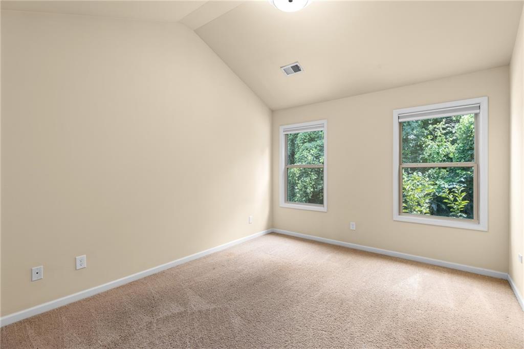 1075 Crescent Ridge Drive Property Photo 34
