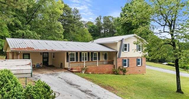 301 Briarwood Drive Property Photo 1