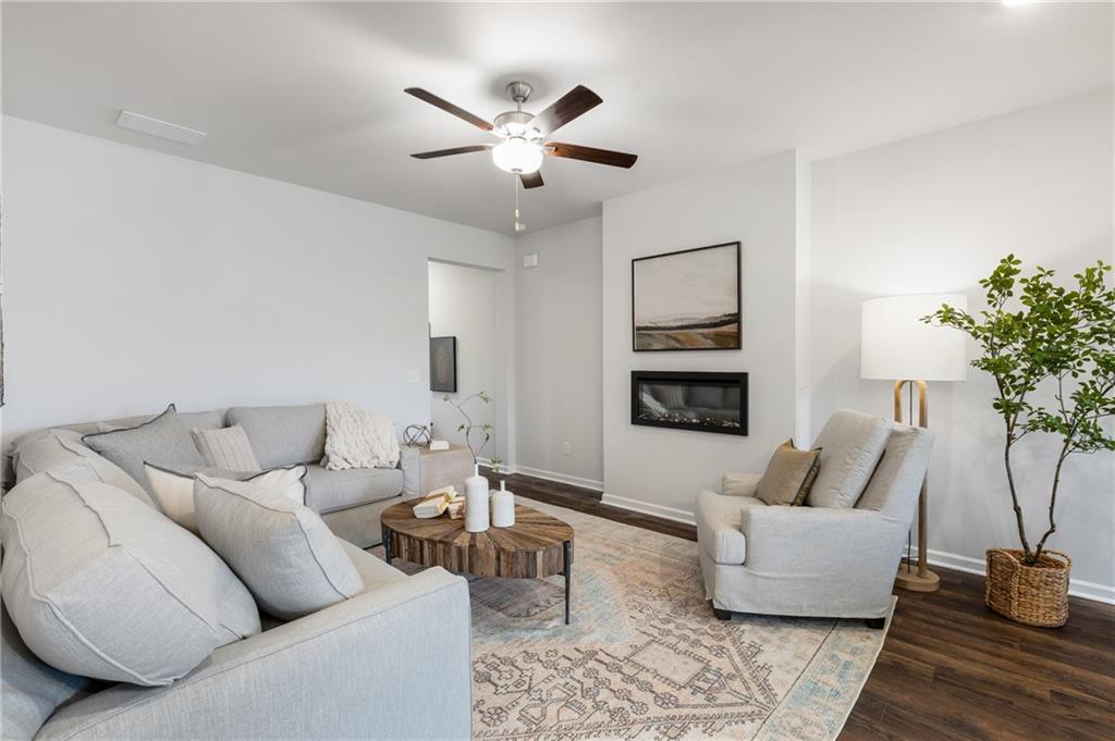 2758 Willowtree Circle Property Photo 10
