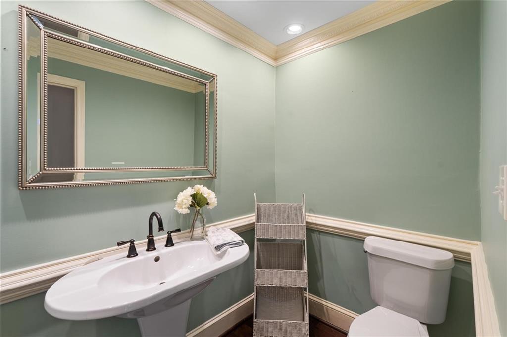 63 Willow Glen Property Photo 5