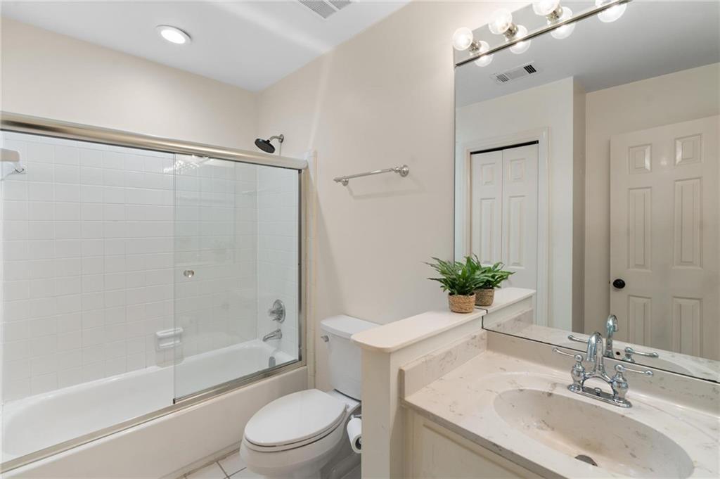63 Willow Glen Property Photo 32