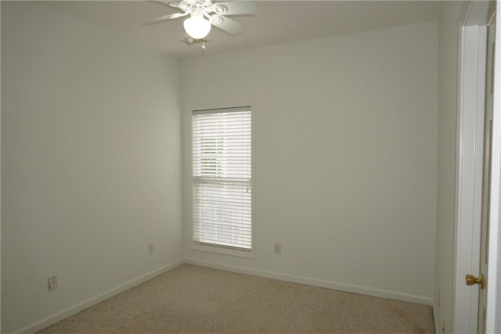 2219 Alnwick Drive Property Photo 8