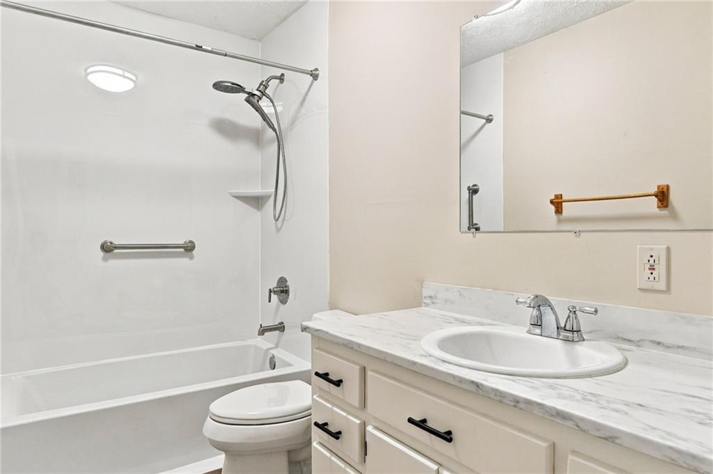 148 Gennett Drive Property Photo 5