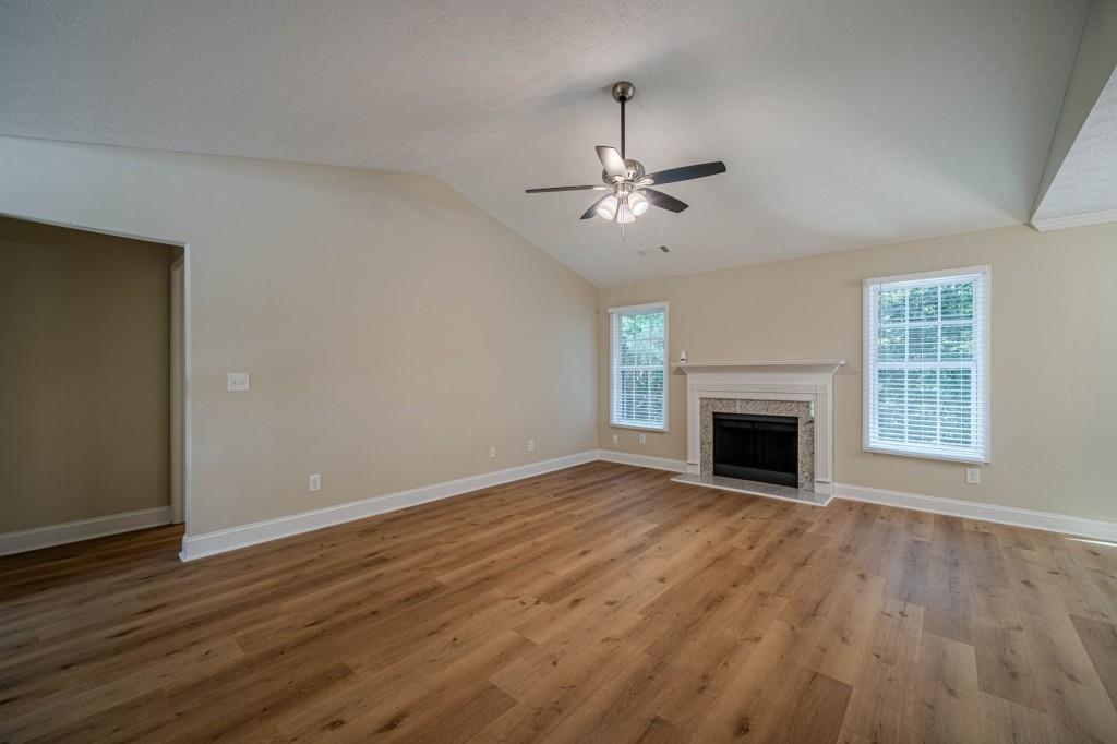 1825 River Run Road Property Photo 6