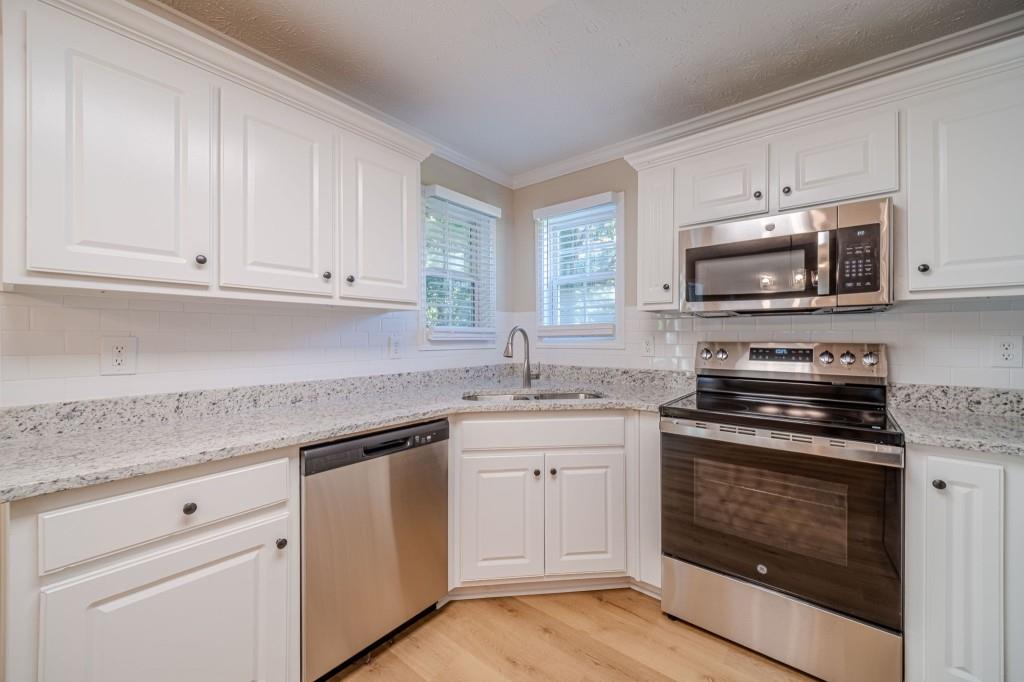 1825 River Run Road Property Photo 9