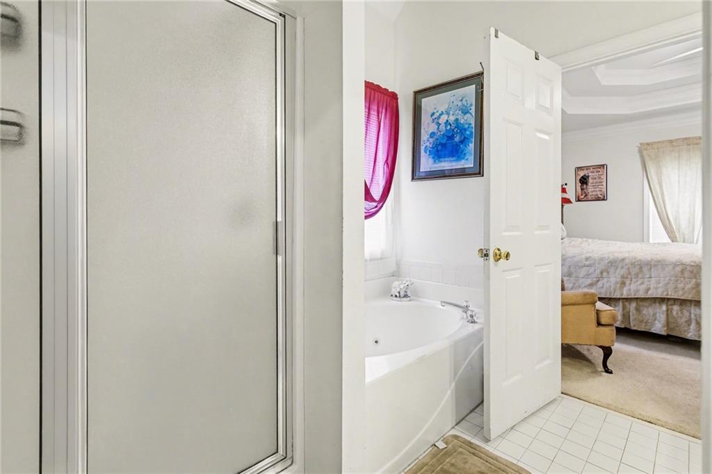1041 Olive Drive Property Photo 15