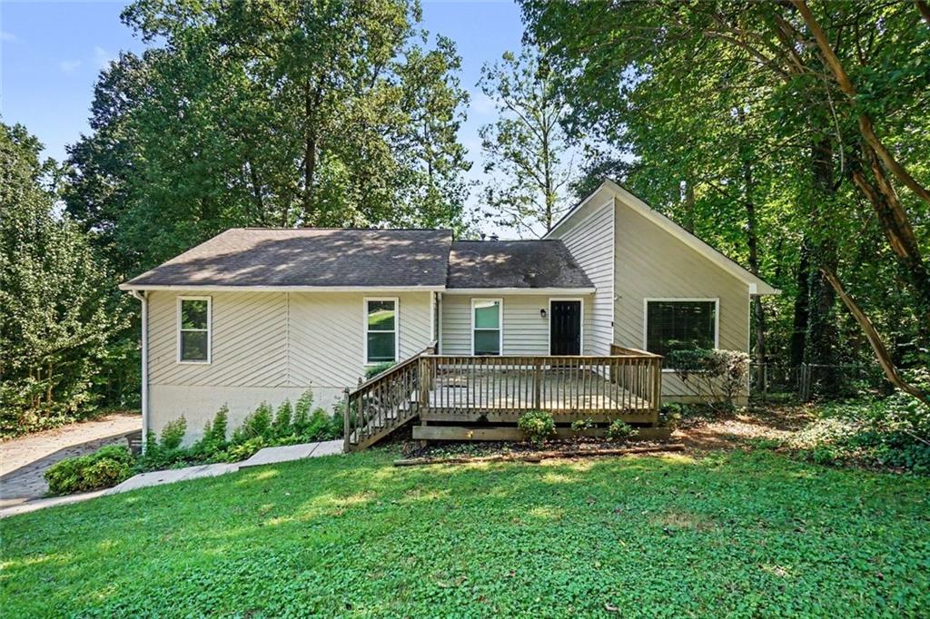 823 Moonlit Lane Nw Property Photo 1