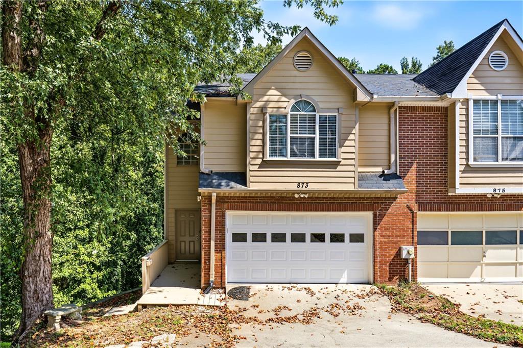 873 Edgewater Circle Property Photo 1