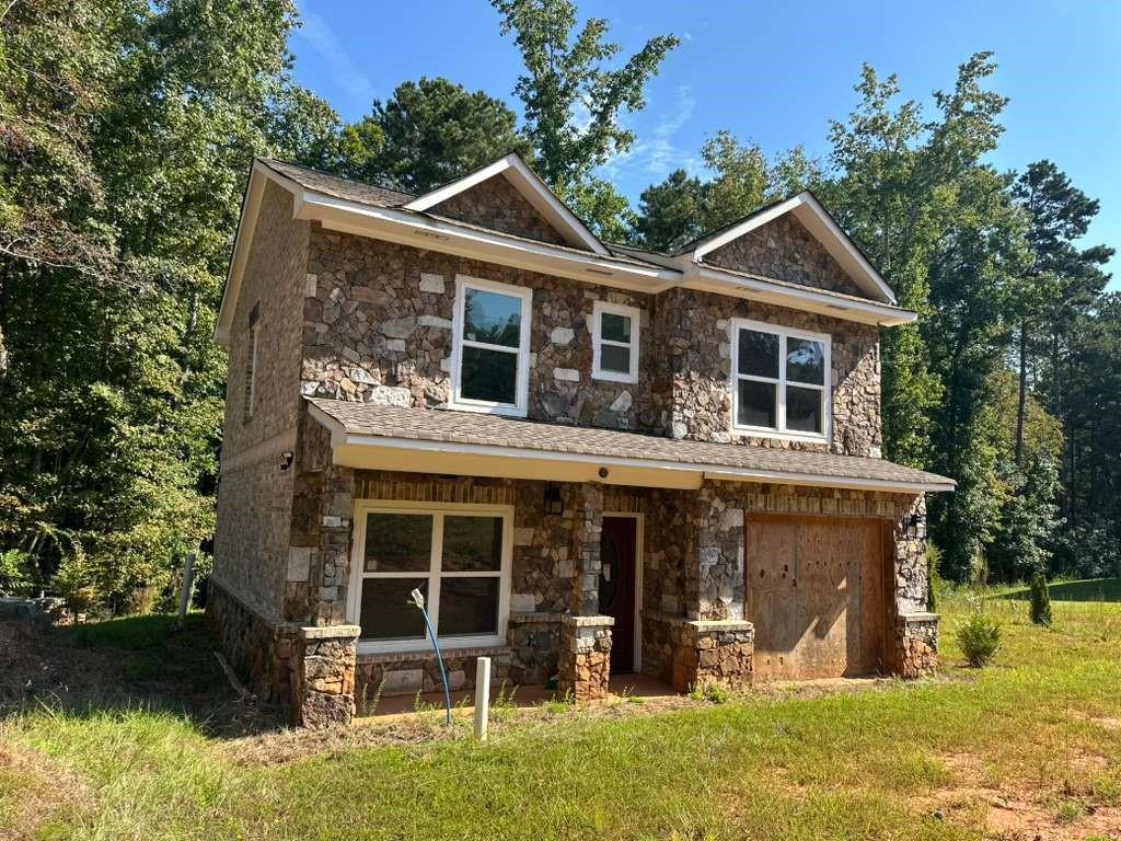 145 Noketchee Drive Property Photo 1