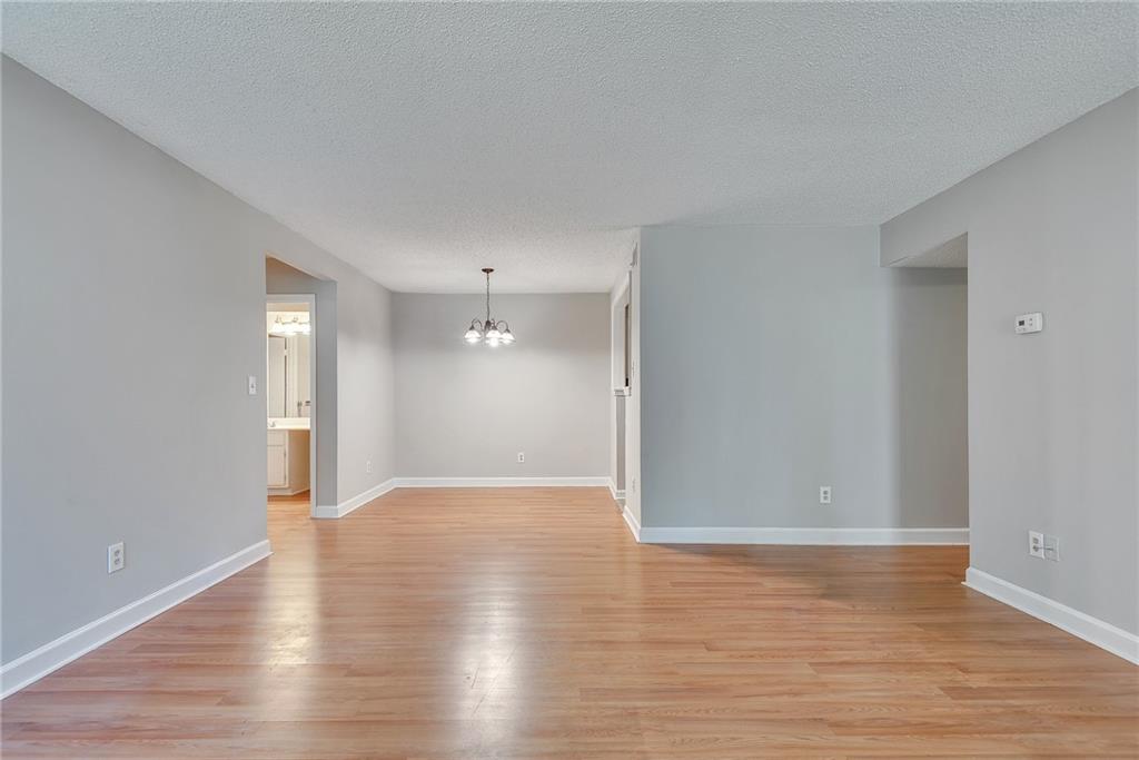 1516 Wingate Way Property Photo 3