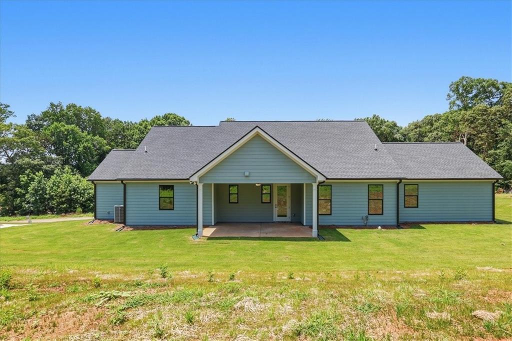 105 Maney Drive Property Photo 4