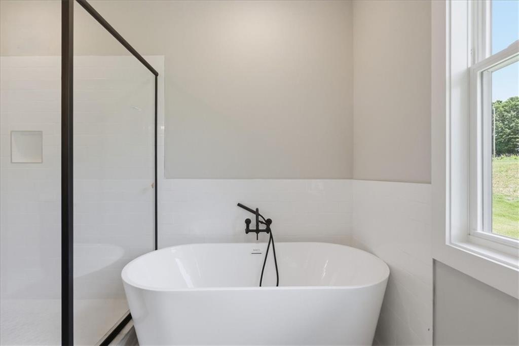 105 Maney Drive Property Photo 42