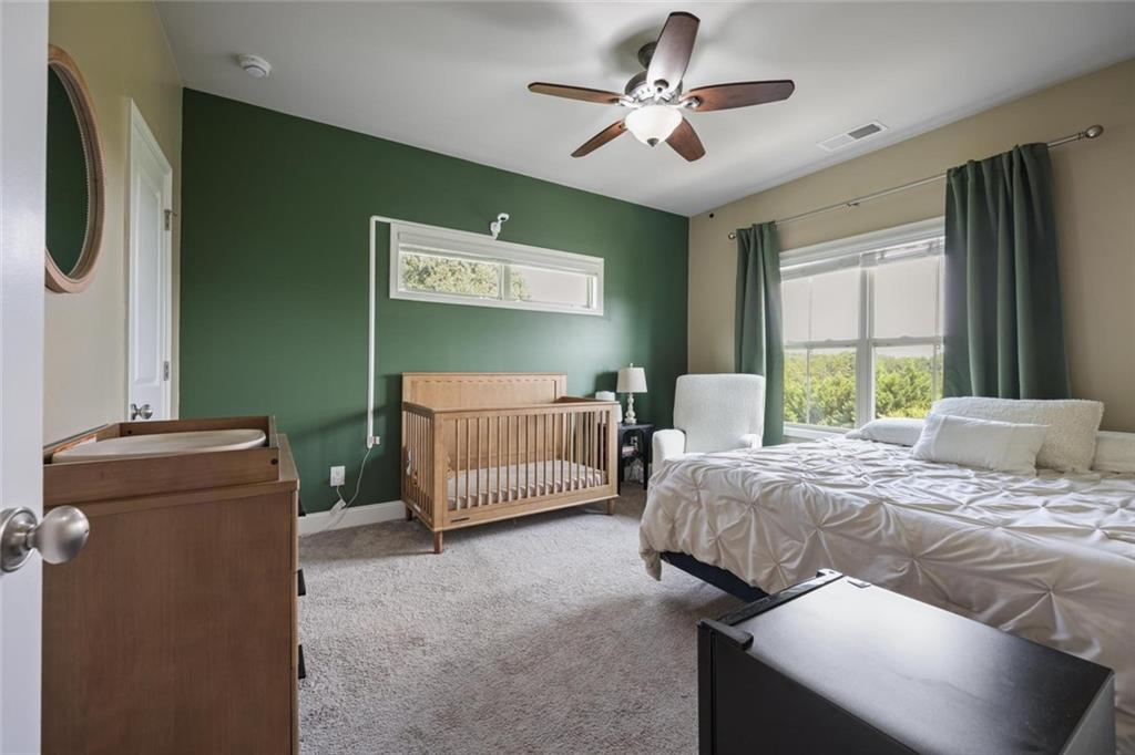 1016 Township Square Property Photo 25