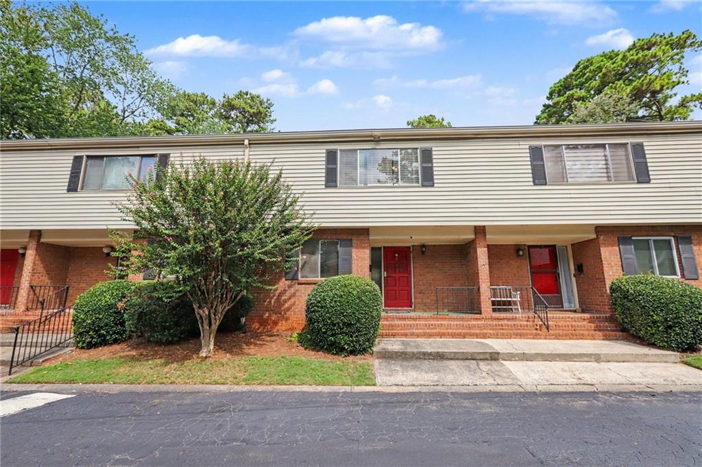 3312 Northcrest Road Unit C Property Photo 1