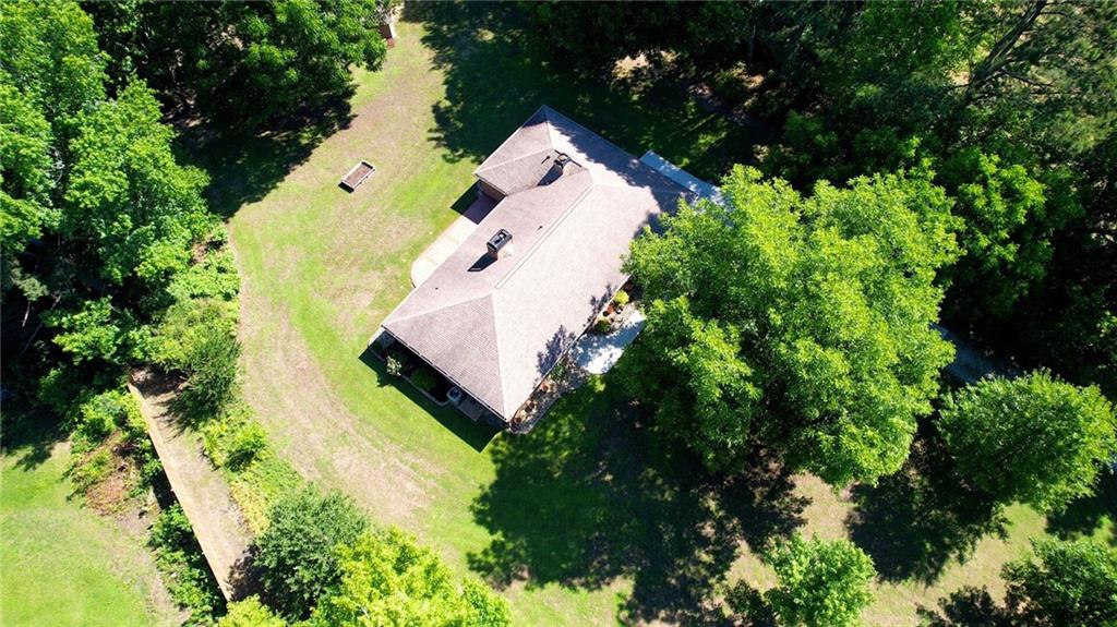 647 E Mays Road Property Photo 4