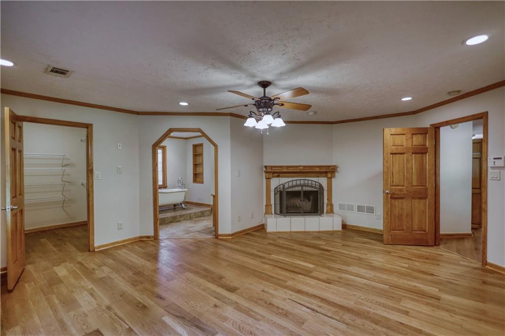 647 E Mays Road Property Photo 24
