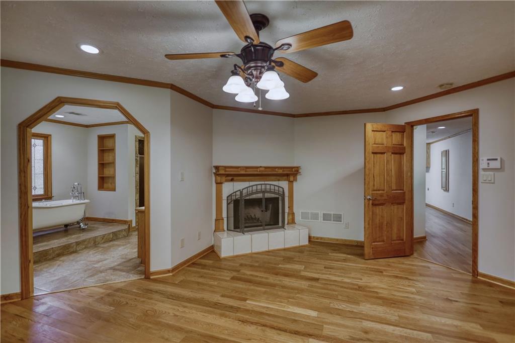 647 E Mays Road Property Photo 25