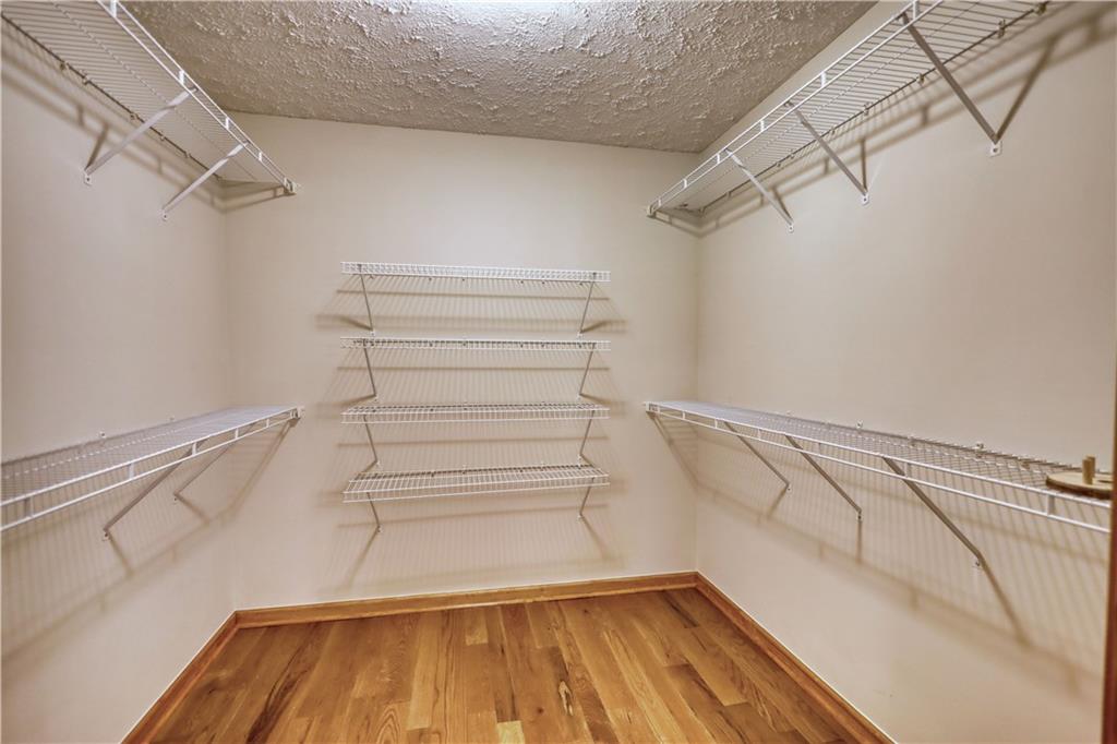 647 E Mays Road Property Photo 28