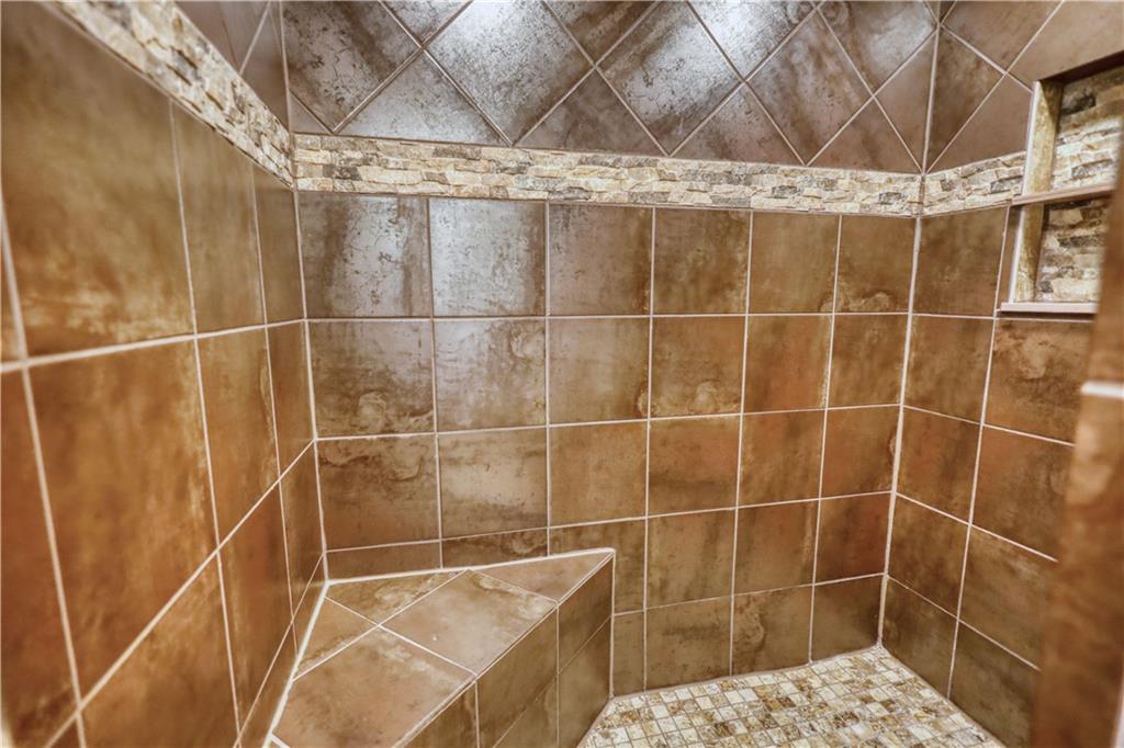 647 E Mays Road Property Photo 36
