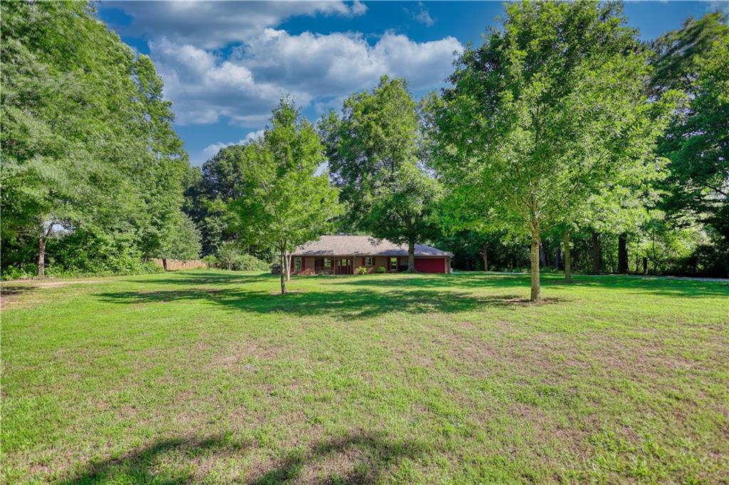 647 E Mays Road Property Photo 57